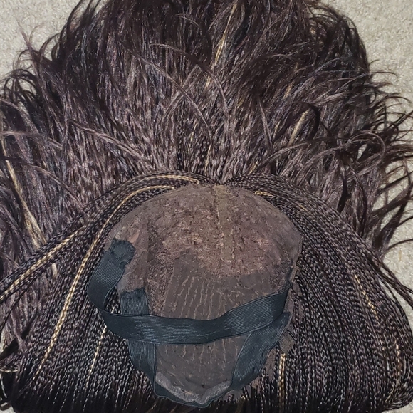 Box braided wig - Picture 9 of 10